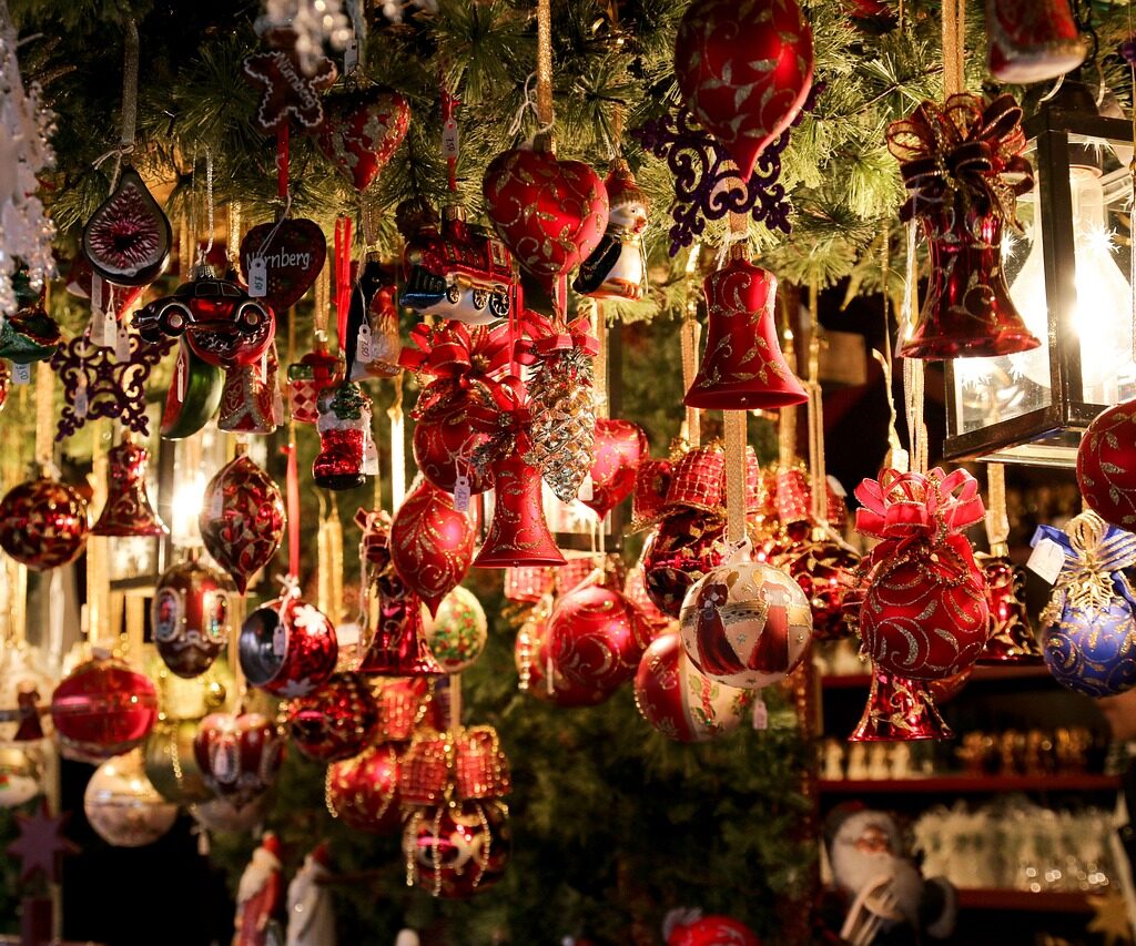 christmas-market-550323_1280. Crédit photo : PIXABAY